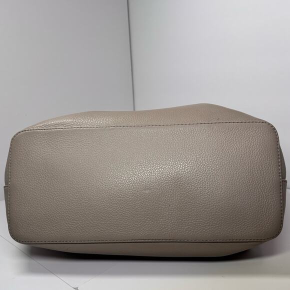 Tory Burch Leather Turn Lock Chain Tote Bag ✨ - Picture 3 of 9